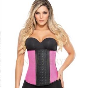 Ann chery Waist trainer